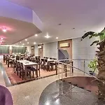 Antroyal 3*
