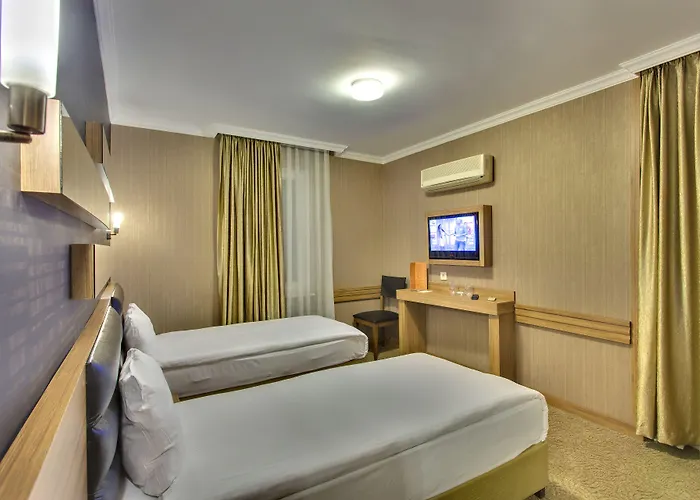 Antroyal Ξενοδοχείο 3*