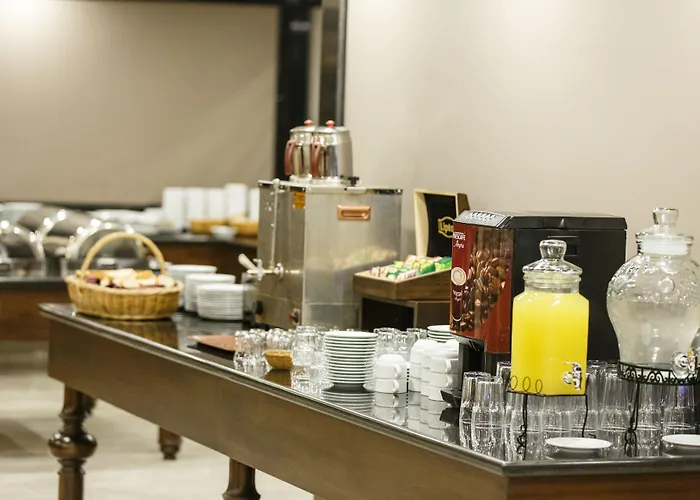 Antroyal Αττάλεια