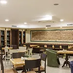 Antroyal מלון 3*