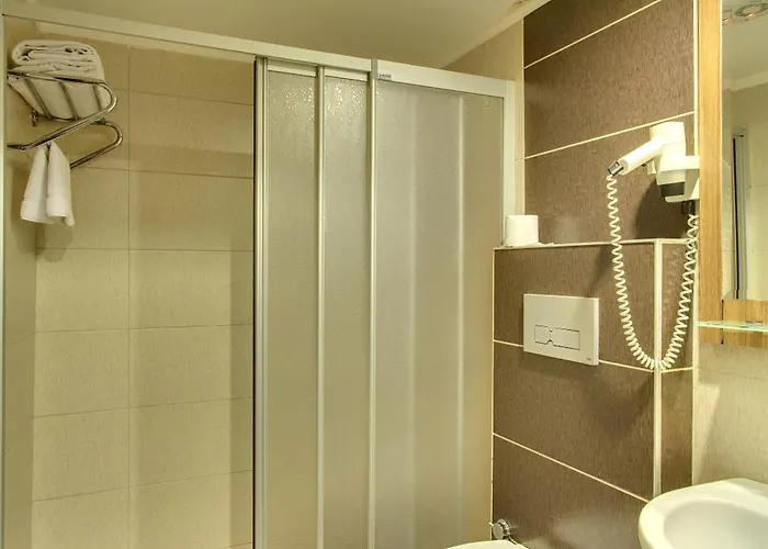 Antroyal Hotel