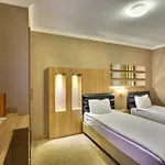 Hotel Antroyal 3*