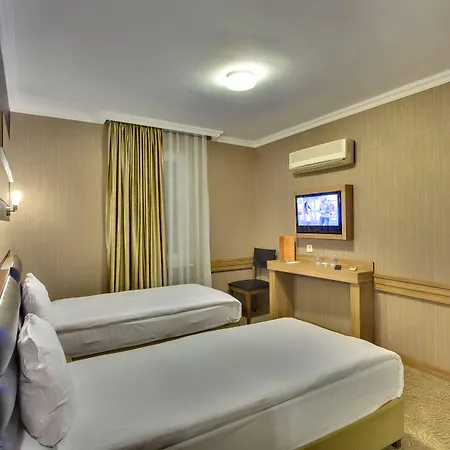 Antroyal Hotel 3*