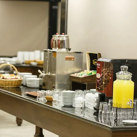 Antroyal אנטליה