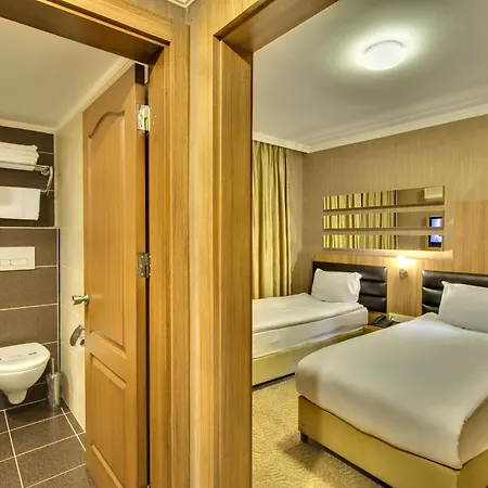 Antroyal Hotel 3*