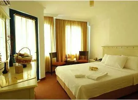 Antroyal Hotell