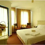 Antroyal Hotell