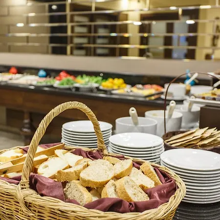 Antroyal Hotel 3*