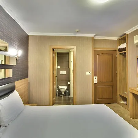 Antroyal 3*