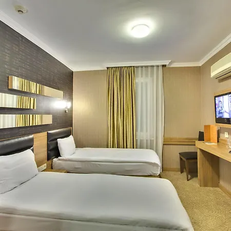 Antroyal 3*